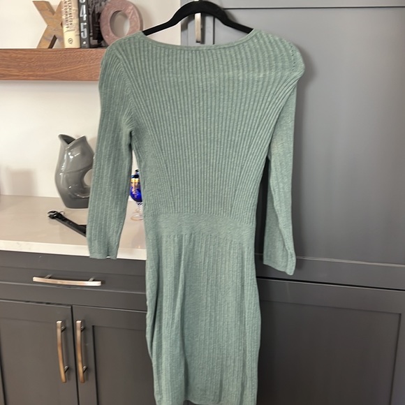 Gap sweater dress - Picture 2 of 2